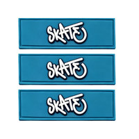 Patch logo 3D personnalisé en silicone, caoutchouc souple et PVC