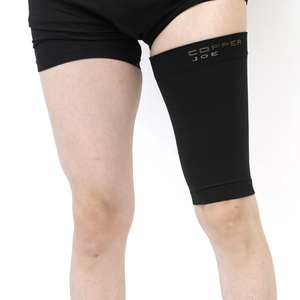 Logo personnalisé Manchons de compression <span class=keywords><strong>pour</strong></span> les ischio-jambiers sportifs Soulagement de la douleur à l'aine des quadruples Manchons de compression <span class=keywords><strong>pour</strong></span> les muscles des cuisses - Product Image 1