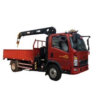 Grue montée sur camion HOWO Commander 154 chevaux 4X2 3,5 m - Product Image 2