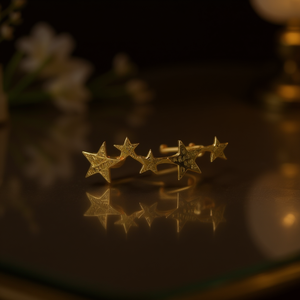 ต่างหูแบบห่วงโกลเด้นสตาร์โลหะผสมสังกะสีชุบเครื่องประดับแฟชั่นอินเทรนด์สำหรับทุกเพศ E2301 สีแชมเปญไวท์ - Product Image 2