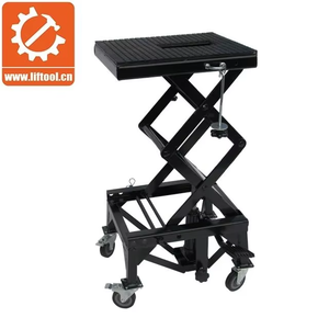 Piattaforma idraulica con struttura in acciaio resistente e ruote con sollevamento di servizio per motocicli da 300 libbre - Product Image 1