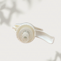 Pompe distributrice en plastique DP-24 8 ml pour shampoing, après-shampoing, lotion, lessive, flacon à col de 43 mm