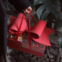 Boîte à gâteau élégante pour la Saint-Valentin, carrée, avec fleurs, nœud rouge, PVC transparent, papier gaufré, emballage cadeau, pelliculage mat
