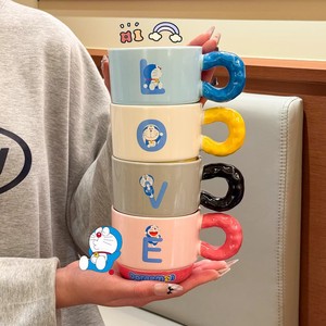 Ensemble de 4 tasses en céramique Zuo Mu Doraemon, peintes à la main avec poignée, sérigraphiées, pour couples, étudiants, cadeau de bureau, hiver 2025 - Product Image 1
