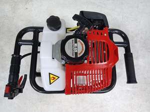 Бензиновый земляной бур UM 2-тактный, 52 куб. см, мощностью 2,2 кВт для посадки деревьев и бурения отверстий в грунте - Product Image 3