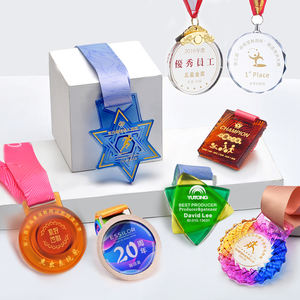 Souvenirs d'événements colorés personnalisé étoile brillante Liuli couleur glaçure médaillons verre cristal Sport médaille - Product Image 6