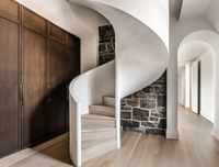 Système d'escalier résidentiel de haute qualité, design intérieur moderne et décoratif, escalier en colimaçon en bois