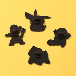 دبوس معدني مطلي بالإيبوكسي من سبيكة الزنك بتصميم سبرايت السحري من YINI - إكسسوار يومي مرح للملابس وحقائب الظهر لعشاق الإكسسوارات الخيالية - Product Image 3