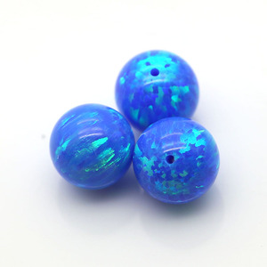 Cuentas redondas de ópalo sintético con medio orificio/sin orificio/orificio completo, ópalo de fuego azul, piedras preciosas sueltas para joyería - Product Image 1