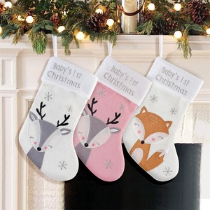 LONGSTAR Décorations <span class=keywords><strong>de</strong></span> <span class=keywords><strong>Noël</strong></span> <span class=keywords><strong>Chaussettes</strong></span> en laine <span class=keywords><strong>de</strong></span> renard Ornements suspendus Sacs cadeaux Tentures d'arbre <span class=keywords><strong>de</strong></span> <span class=keywords><strong>Noël</strong></span> Cadeaux <span class=keywords><strong>de</strong></span> bonbons <span class=keywords><strong>Noël</strong></span> - Product Image 1