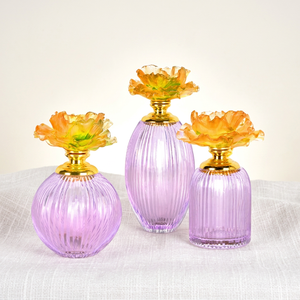 CRYSTAL COAST Lujosa Botella de Perfume de Cristal Recargable con Tapa Floral, Envase de Vidrio Grabado, Exhibición de Fragancias, Decoración de Regalo (Sin Varillas) - Product Image 1