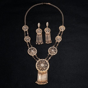 Conjunto <span class=keywords><strong>de</strong></span> collar indio <span class=keywords><strong>de</strong></span> diseño bohemio para mujer, venta al por mayor <span class=keywords><strong>de</strong></span> fábrica 2025, conjunto <span class=keywords><strong>de</strong></span> joyería étnica <span class=keywords><strong>de</strong></span> oro <span class=keywords><strong>de</strong></span> 14K para mujeres para fiestas <span class=keywords><strong>de</strong></span> boda - Product Image 2