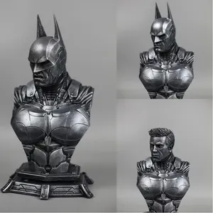 Collezione di modelli in pvc in resina creativa all'ingrosso 20cm 26cm supereroe Bat man busto statua action figure decorazioni giocattolo