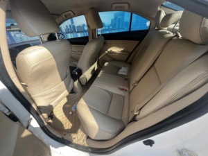 2015 2016 2017 1.5L 4AT Dual VVT-i 1050kg Poids à vide Phares LED Radio <span class=keywords><strong>AM</strong></span>/FM Commuter Quotidien - Product Image 5