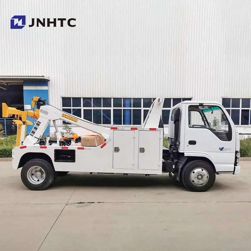 HOWO Trở Ngại Máy Kéo TRUCK-5TON Trung Quốc Phá Hủy