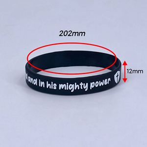 Bracelet en silicone inspiré de la Bible avec motif croix religieuse, idéal pour les fêtes et événements - Product Image 3