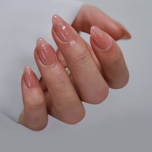 BTArtbox XCOAT Faux Ongles à Coller Bling en Gros avec Colle, Fournisseurs d'Ongles Courts en Gel Souple de Haute Qualité en Gros - Product Image 1