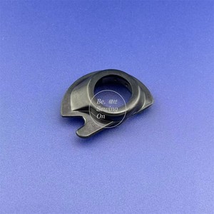 Boîtier de canette 359841-001 pour machines à <span class=keywords><strong>coudre</strong></span> domestiques <span class=keywords><strong>Singer</strong></span> 4205 4206 4210 4212 4220 4228 – <span class=keywords><strong>Accessoire</strong></span> de haute qualité - Product Image 4