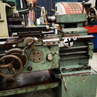 Ventes d'usine, prix bas, CY6140, tour semi-automatique horizontal de précision moyenne d'occasion