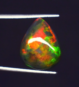 Ópalo Etíope Natural de Alta Calidad, 6.7 CT, Multicolor, Cabujón, Piedra Preciosa Suelta, 17.1*13.3*6.8mm - Product Image 1