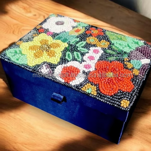 Estuche de joyería grande de madera - Product Image 1