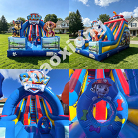 Structure gonflable commerciale combinée château et toboggan, motif chien, double piste, avec souffleur, pour fête d'anniversaire
