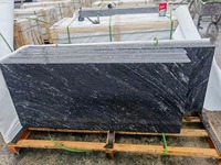 Tuile de granit bon marché en pierre naturelle Juparana noir de Chine