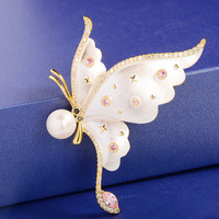 Broche papillon en émail haut de gamme XILIANGFEIZI, perle naturelle, accessoire de mode pour costume, épingle à insectes pour femmes