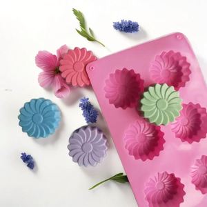 Decoration <b>Tools</b> 6 Holes Sunflower Flower Shaped New Year Soap Baking <b>Crafts</b> Cake Mould Silicone Mold for Resin Casting - Product Image 3