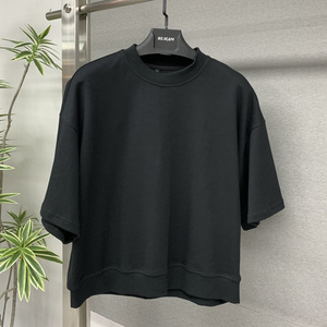 เสื้อยืดคอกลมทรงหลวมสไตล์สตรีทแวร์ดีไซน์ใหม่สำหรับผู้ชาย ผ้าคอตตอน 100% หนานุ่ม พิมพ์ลายได้ตามต้องการ เสื้อยืดโอเวอร์ไซส์เรียบง่ายสำหรับผู้ชาย - Product Image 1