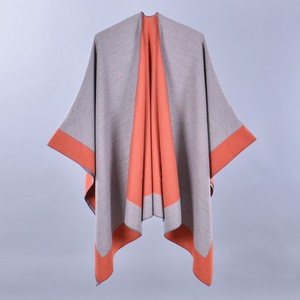 Poncho d'hiver élégant pour femme, nouvelle cape de créateur, châle cardigan pour femme, grandes tailles, techniques de tissage pour l'été - Product Image 3