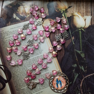Rosario Cuentas Cinco Decenios Chaplets Collar Vintage Acrílico Corazón Cuentas Nuestra Señora de <span class=keywords><strong>Medjugorje</strong></span> Rosarios Católicos - Product Image 3