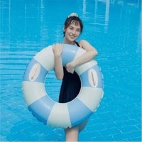 Nouveaux tubes de bain de flotteur de piscine gonflable rayé pour les fournitures de fête d'été pour enfants anneaux de natation arc-en-ciel avec lettre ABC