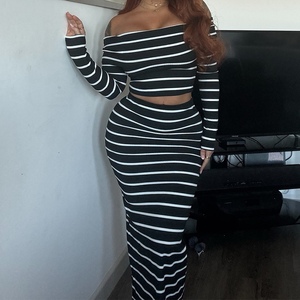 ชุดเซ็ต 2 ชิ้น เสื้อทรงเข้ารูปไหล่ตก ลายทาง และกระโปรงยาว สำหรับผู้หญิง คอลเลคชั่นใหม่รับฤดูใบไม้ร่วง แฟชั่น - Product Image 5