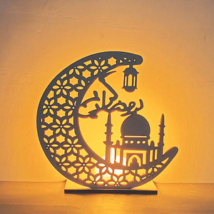 Ornement Artisanal en Bois Aïd Ramadan, Cadeau Islamique pour la Décoration de Maison Aïd Moubarak - Product Image 3
