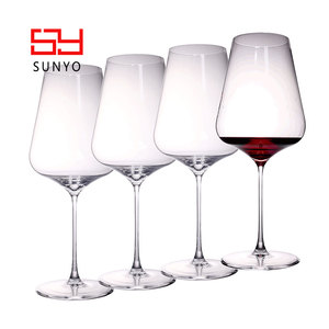 Verre à <span class=keywords><strong>vin</strong></span> à long pied côtelé en cristal transparent sans plomb, moderne, durable, élégant, haut <span class=keywords><strong>de</strong></span> gamme, pour hôtel, bar, restaurant, avec logo personnalisé - Product Image 2