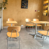 Table de salle à manger commerciale pour café-restaurant, style coréen vintage, plateau carré en bois massif, plateau en bois marin, cadre métallique personnalisable
