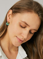 Boucles d'oreilles créoles tendance en alliage de cuivre et laiton, avec pendentif turquoise, plaqué or, sertissage géométrique, logo personnalisé, unisexe, à la mode