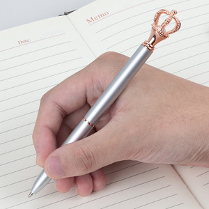 Bolígrafo de Diseño Elegante OEM y ODM, con Recubrimiento Plateado, Cambia de Color, Chapado <span class=keywords><strong>en</strong></span> <span class=keywords><strong>Oro</strong></span> Rosa, con Corona Brillante, Bolígrafo de Regalo con Logotipo Personalizado - Product Image 4