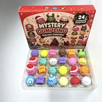Calendrier de l'Avent de Noël : Boîte Mystère 24 Pièces – Compte à Rebours, Cadeau Surprise, Ensemble de Jouets Squishy Anti-Stress