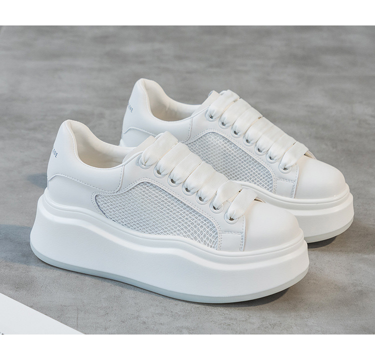 Zapatos de malla blancos