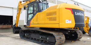 รถขุดตีนตะขาบ Liugong 922F ขนาด 20 ตัน พร้อมเครื่องยนต์ Cummins คุณภาพสูง ปั๊มมอเตอร์และเกียร์คุณภาพดีสำหรับขาย - Product Image 2