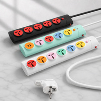 Multiprise universelle 4, 5 ou 6 prises CA avec interrupteur principal, protection contre les surcharges 10A, câble de 2m en cuivre ignifuge