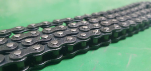Chaîne de transmission en acier au carbone ANSI 35 G30 de qualité supérieure, norme japonaise, nominalement n°35, chaîne à rouleaux - Product Image 5