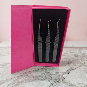 High <b>Grip</b> Smooth Tip Stainless Steel Eyelash Tweezers for Secure Lash Pickup and <b>Control</b> Customized Brand Model 748.0 - Product Image 3