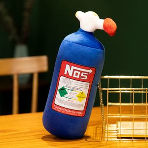 Venta caliente decoración de coche NOS botella de óxido <span class=keywords><strong>nitroso</strong></span> juguetes de peluche almohada <span class=keywords><strong>para</strong></span> el cuello asiento cojín de felpa relleno de algodón PP <span class=keywords><strong>para</strong></span> aliviar el estrés - Product Image 6