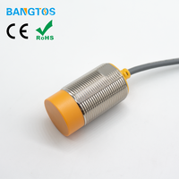 Capteur de Proximité Inductif M30 DC 3 Fils 15mm Non Encastré 12-24V Normalement Ouvert
