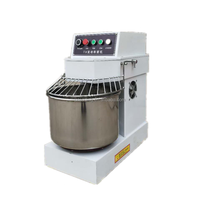 Machine à pétrir la pâte à dumplings et les pâtes à pizza, populaire aux États-Unis, pour la préparation de pâte à mochi et de pâte à donuts