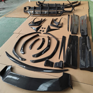 Adecuado para la modificación de fibra de carbono del URUS, juego completo de accesorios envolventes: alerón delantero y trasero. - Product Image 4