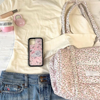Logo taille personnalisée Mini Floral coton matelassé femmes voyage Duffel Duffle Weekender épaule sac de nuit avec Double poche avant